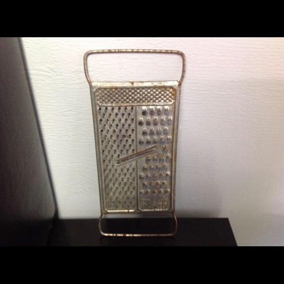 Vintage Antique Rustic All In One Vegetable Grater - Picture 2 of 6